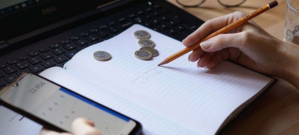 Как эффективно управлять своим ежемесячным личным бюджетом?