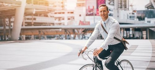 10 motive să mergi cu bicicleta la birou